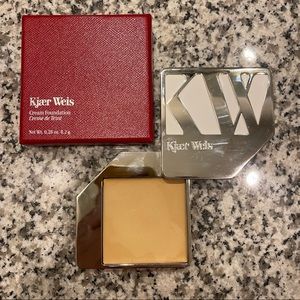Kjaer Weis Cream Foundation Shade Silken in Iconic Edition Refillable Compact